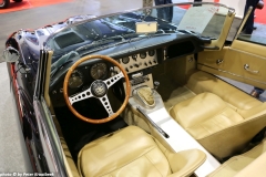 1962 Jaguar E-Type Series I dashboard interior