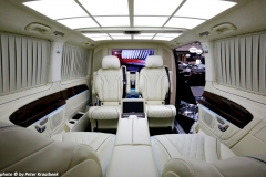 Klassen Luxury Business Van Interior