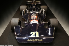 1976 Wolf Williams FW05 Hesketh 308C Formula-1 race car